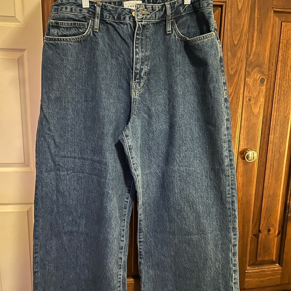 Frame Denim High Rise Cropped, wide leg, Classic Blue Jeans